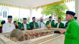 Warga Wasliyah Ziarahi Makam Ulama dan Mursyid di Sumut