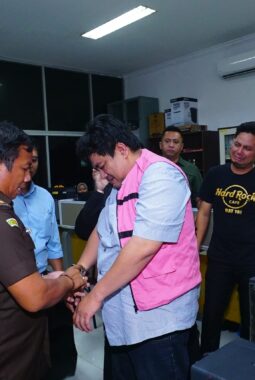 Rugikan 2,29 Miliar, Pejabat Bank Sumut KCP Krakatau Medan Ditahan Kejati Sumut, Siapa Menyusul?