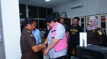 Rugikan 2,29 Miliar, Pejabat Bank Sumut KCP Krakatau Medan Ditahan Kejati Sumut, Siapa Menyusul?