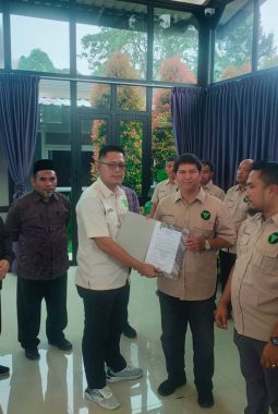 Forwaka Dairi Dilantik, Irfandi Tekankan Profesionalisme dan Perlindungan Hukum dan Peningkatan Ekonomi Jurnalis